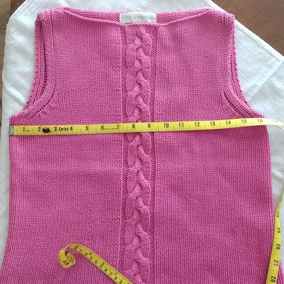 Women's Sleeveless Cable-Knit Cotton Sweater - Picture 10 of 11